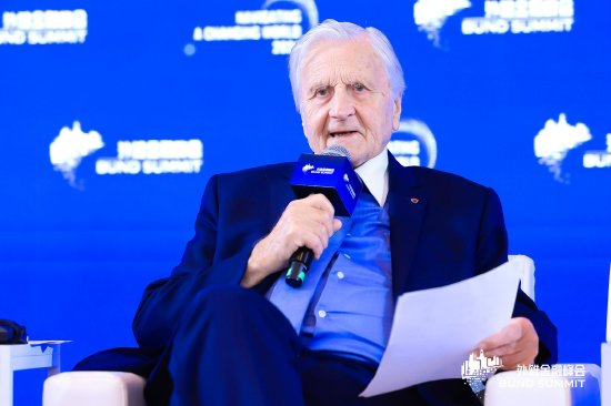 欧洲央行原行长Jean-Claude Trichet：欧洲利率可能下调25个基点